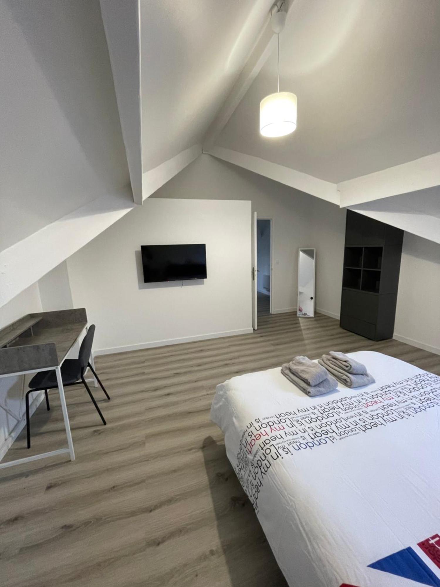 Maison Detente De 100 M2 Uniquement Couple-Famille-Travailleurs Villeparisis Exterior foto